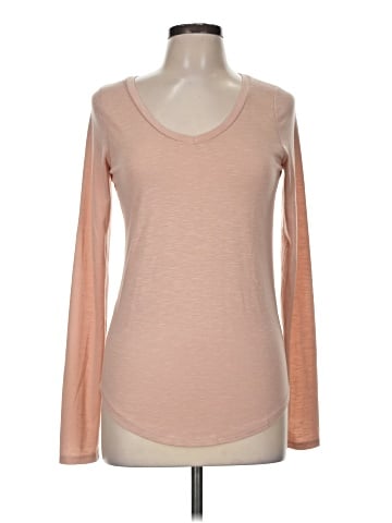 Essentials Long Sleeve T-Shirt (view 1)