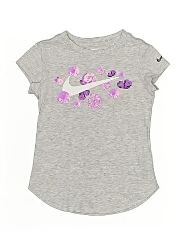 Nike Short Sleeve T-Shirt (view 1)