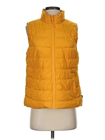 Gap Vest (view 1)