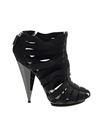 Gucci Heels (view 1)
