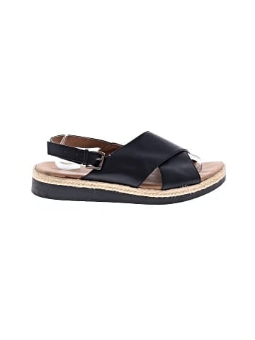 Universal Thread Sandals (view 1)