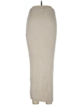 Zara Khakis (view 2)