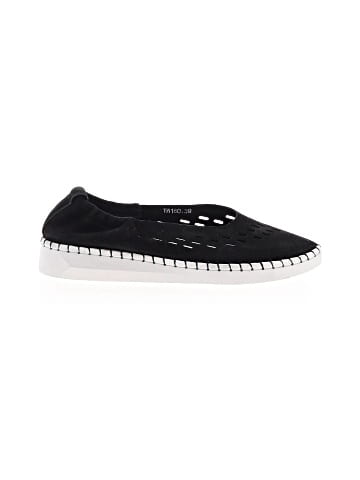 Bernie Mev Flats (view 1)