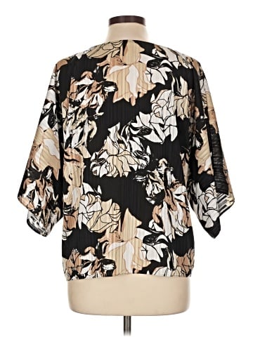 White House Black Market 3/4 Sleeve Blouse (view 2)
