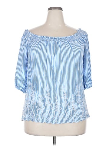 Mercer & Madison 3/4 Sleeve Blouse (view 1)