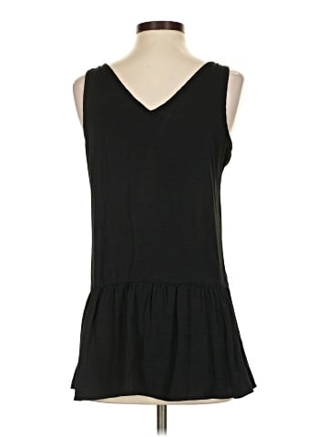 Who What Wear Sleeveless Top (view 2)