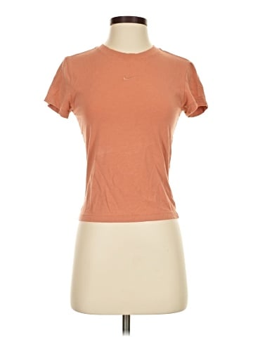 Nike Short Sleeve T-Shirt (view 1)
