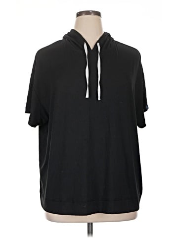 Lug Poncho (view 1)