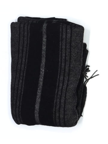Alxiliary Scarf (view 2)