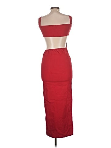 PrettyLittleThing Cocktail Dress (view 2)