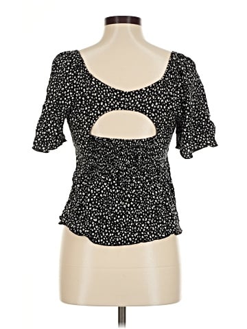 Urban Romantics Short Sleeve Top (view 2)