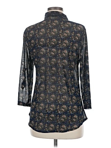 Eden & Olivia 3/4 Sleeve Button-Down Shirt (view 2)