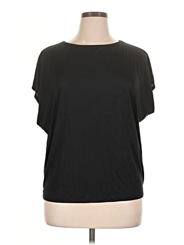 Uniqlo Short Sleeve Top (view 1)