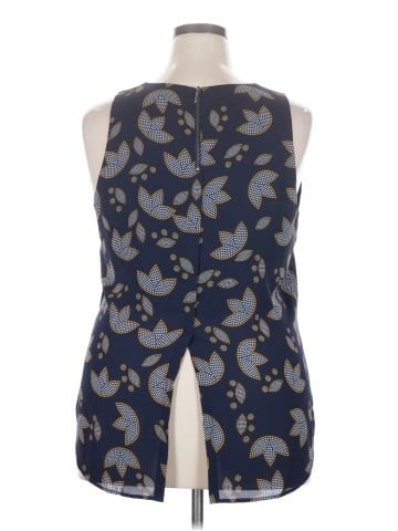 41Hawthorn Sleeveless Blouse (view 2)