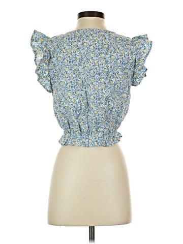 Universal Thread Sleeveless Blouse (view 2)