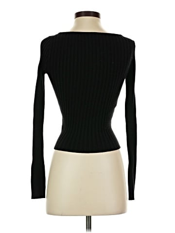 Urban Outfitters Long Sleeve T-Shirt (view 2)