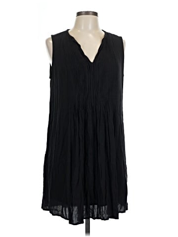 Old Navy Casual Dress (view 1)