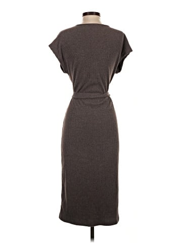 Old Navy Casual Dress (view 2)