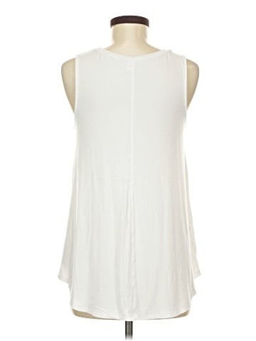 Old Navy Sleeveless T-Shirt (view 2)