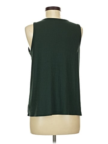 Old Navy Sleeveless T-Shirt (view 2)