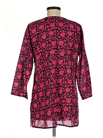 Unbranded 3/4 Sleeve Blouse (view 2)