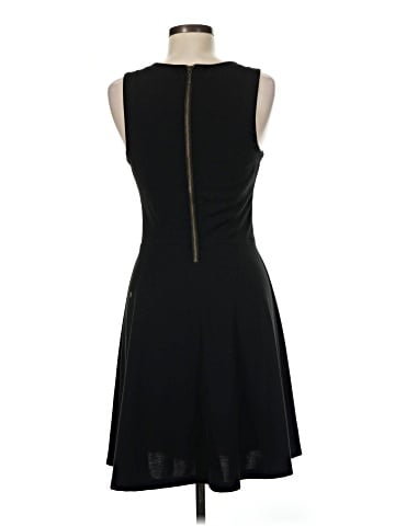 Old Navy Casual Dress (view 2)