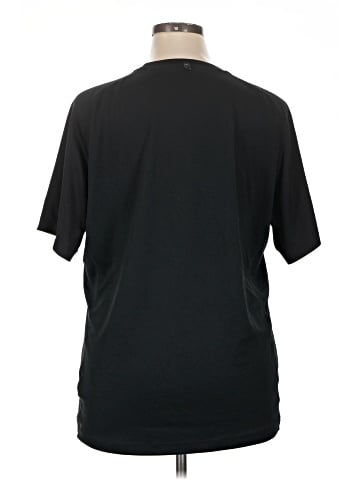 Nike Active T-Shirt (view 2)