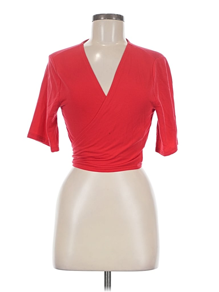 Pre-owned Fabletics Short Sleeve Top Red Plunge Neckline Tops