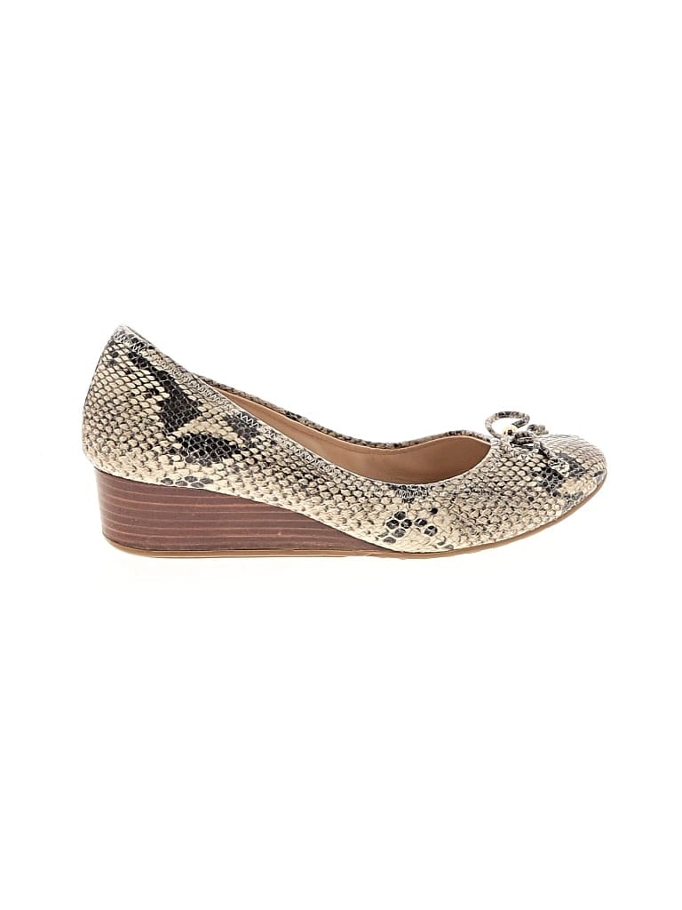 Pre-owned Cole Haan Wedges In Tan