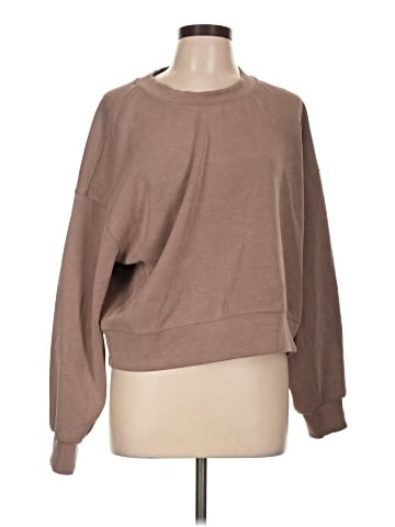 Lululemon Athletica Long Sleeve T-Shirt (view 1)