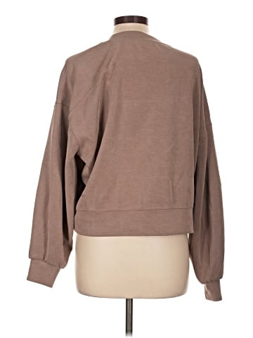Lululemon Athletica Long Sleeve T-Shirt (view 2)