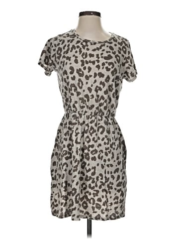 Old Navy Casual Dress (view 1)