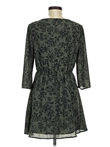 Forever 21 Casual Dress (view 2)