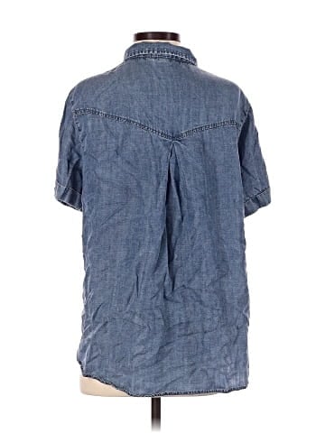 Jane and Delancey Short Sleeve Button-Down Shirt (view 2)