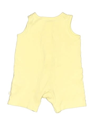 Hugs & Kisses Short Sleeve Onesie (view 2)