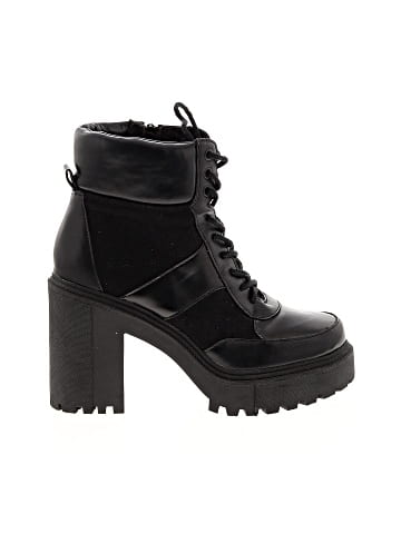 Madden Girl Ankle Boots (view 1)