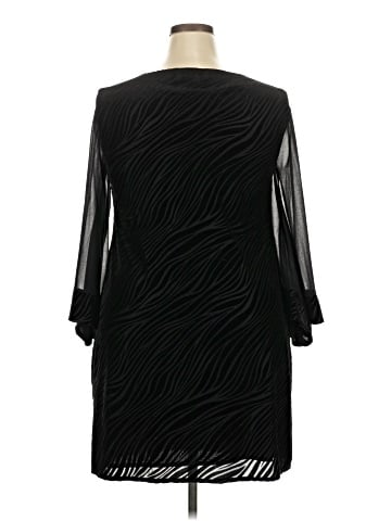 Billie & Blossom Cocktail Dress (view 2)