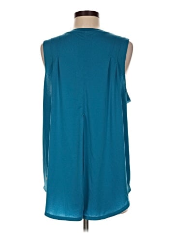 Lululemon Athletica Sleeveless T-Shirt (view 2)