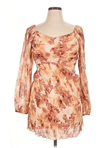 Sincerely Jules Cocktail Dress (view 1)