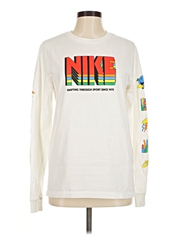 Nike Long Sleeve T-Shirt (view 1)
