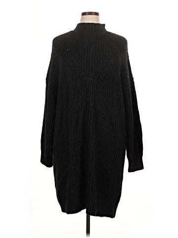 Old Navy Turtleneck Sweater (view 1)