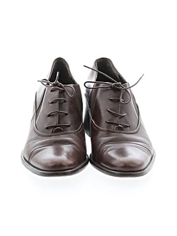 Joan & David Heels (view 2)