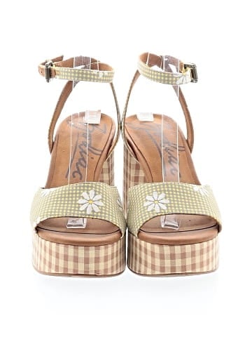 Zodiac Heels (view 2)