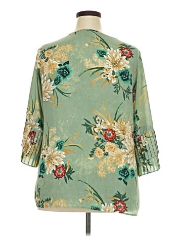 Violet & Claire 3/4 Sleeve Blouse (view 2)