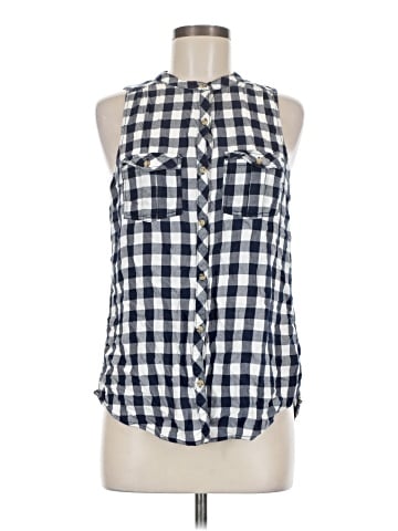 Maurices Sleeveless Button-Down Shirt (view 1)