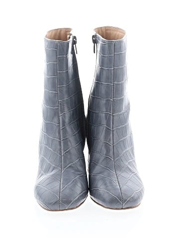 Journee Collection Ankle Boots (view 2)