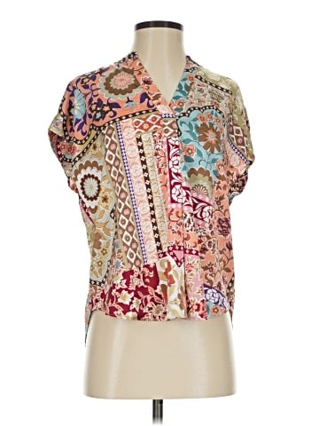 Cupcakes & Cashmere Short Sleeve Blouse (view 1)