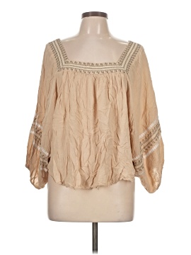 Hummingbird 3/4 Sleeve Blouse