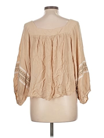 Hummingbird 3/4 Sleeve Blouse (view 2)