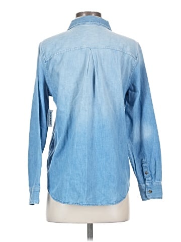 Old Navy Long Sleeve Button-Down Shirt (view 2)